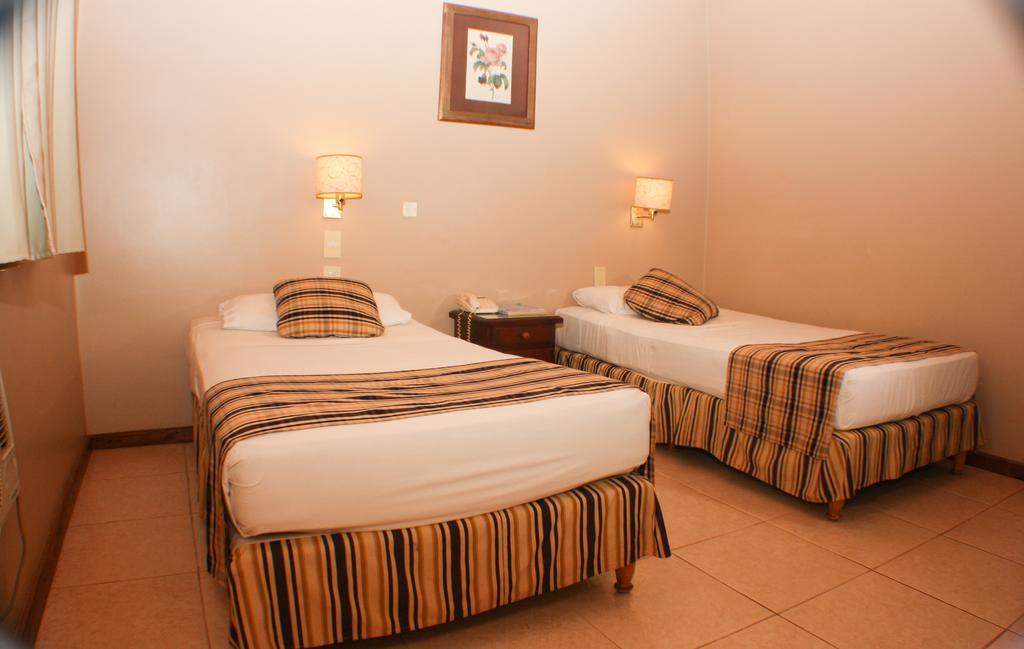 Marcopolo Suites Iguazu Πουέρτο Ιγκουασού Εξωτερικό φωτογραφία