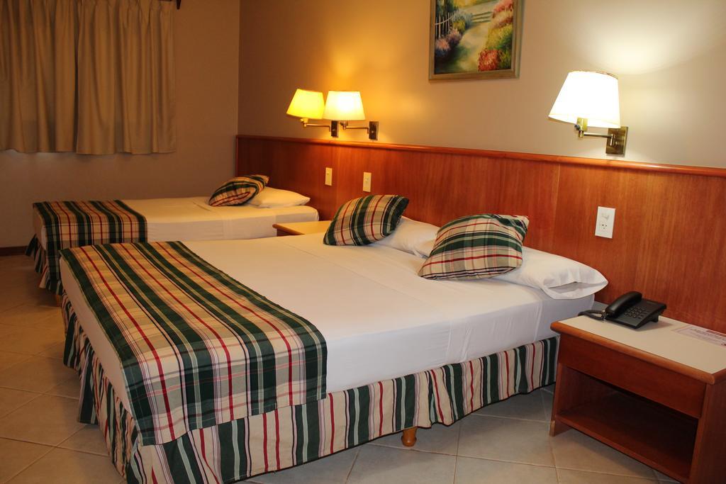Marcopolo Suites Iguazu Πουέρτο Ιγκουασού Εξωτερικό φωτογραφία