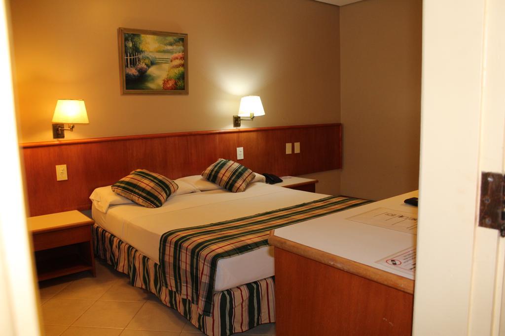 Marcopolo Suites Iguazu Πουέρτο Ιγκουασού Εξωτερικό φωτογραφία