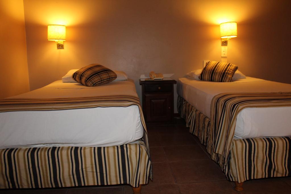 Marcopolo Suites Iguazu Πουέρτο Ιγκουασού Εξωτερικό φωτογραφία